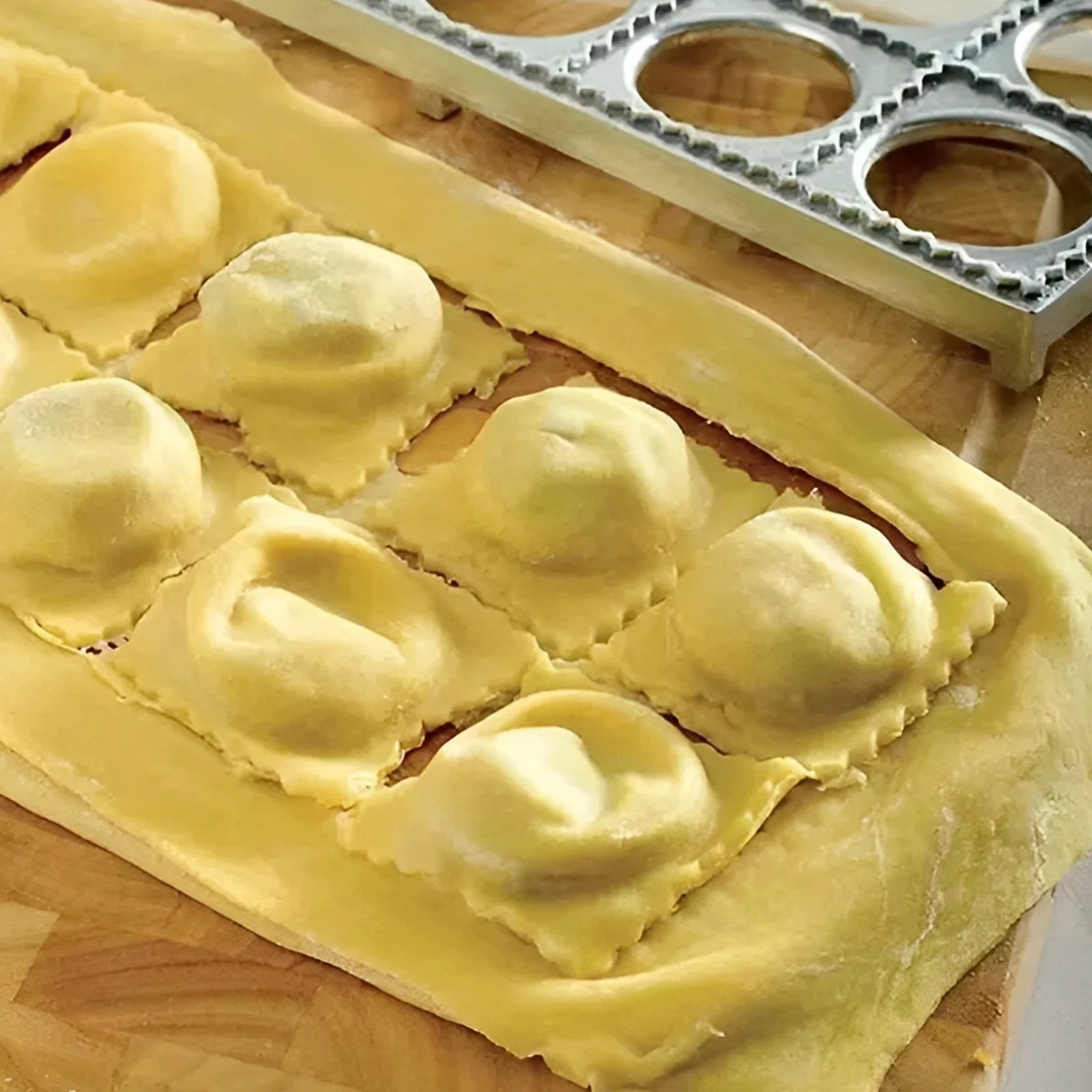 12 Delikli Mantı Kalıbı, Manue - Kitchen Appliances Packages incelemesi ve fiyatı